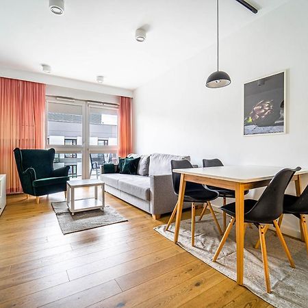 Grochowska Free Parking Apartment 바르샤바 외부 사진